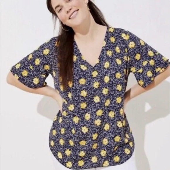 LOFT Tops - NWOT - never worn Loft Plus Floral Navy and Yellow Women's Top